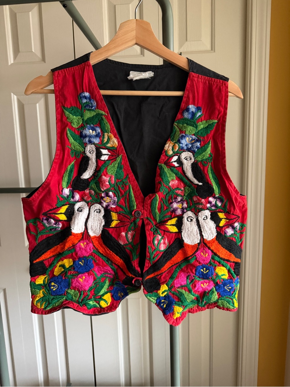 VTG Embroidered Red Toucan Floral Vest